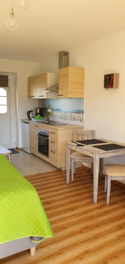 Ferienwohnungen Ruegen-Glueck Lohme Extérieur photo