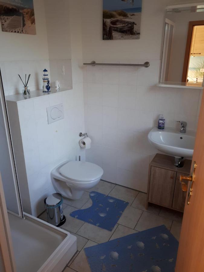 Ferienwohnungen Ruegen-Glueck Lohme Extérieur photo